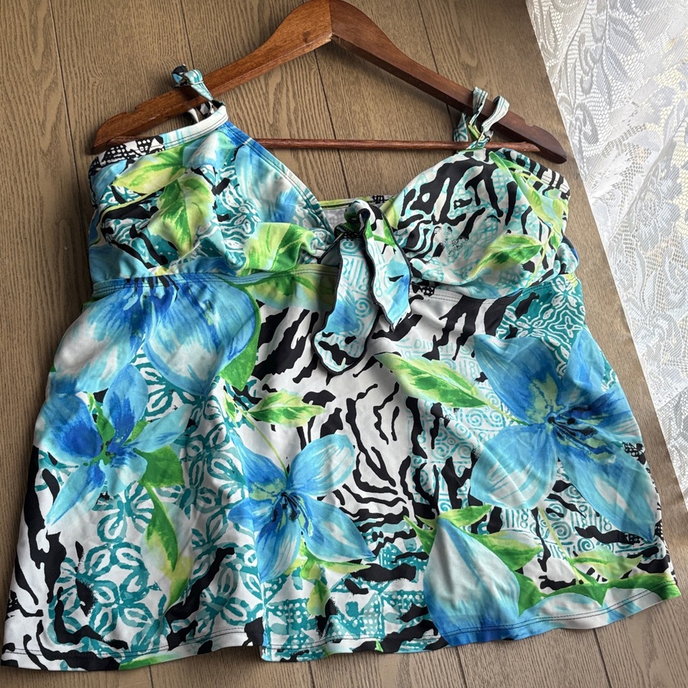 Swimsuits For All Floral Swim Blouse - Blue and Green